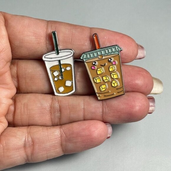 Coffee Ice Drink Lapel Pin Beverage Straw Badge Brooch Accessories Jewelry Pin - Picture 5 of 8